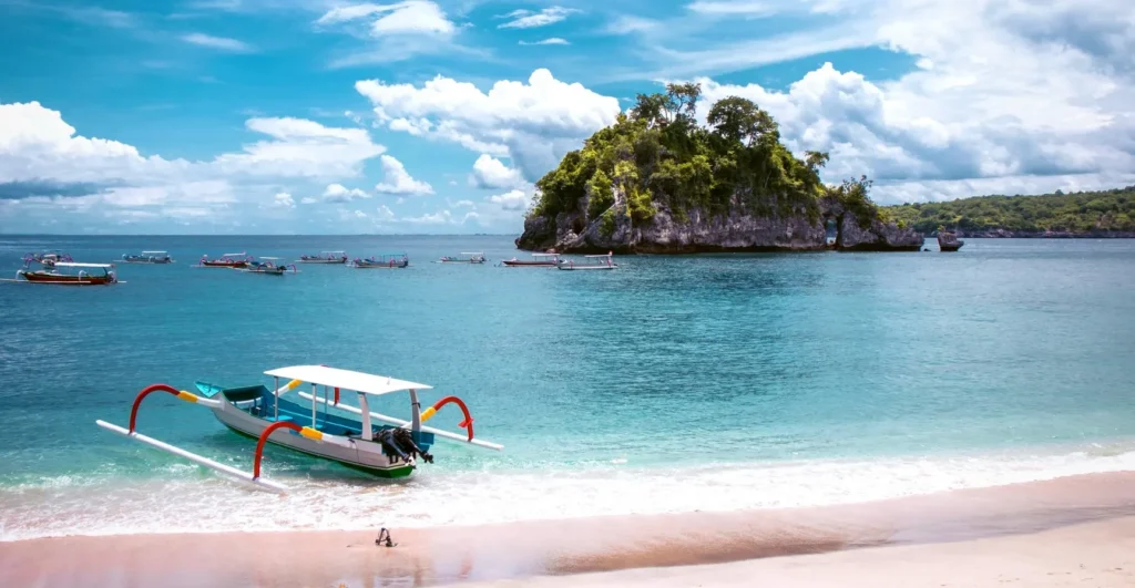 Crystal-Bay-Beach
